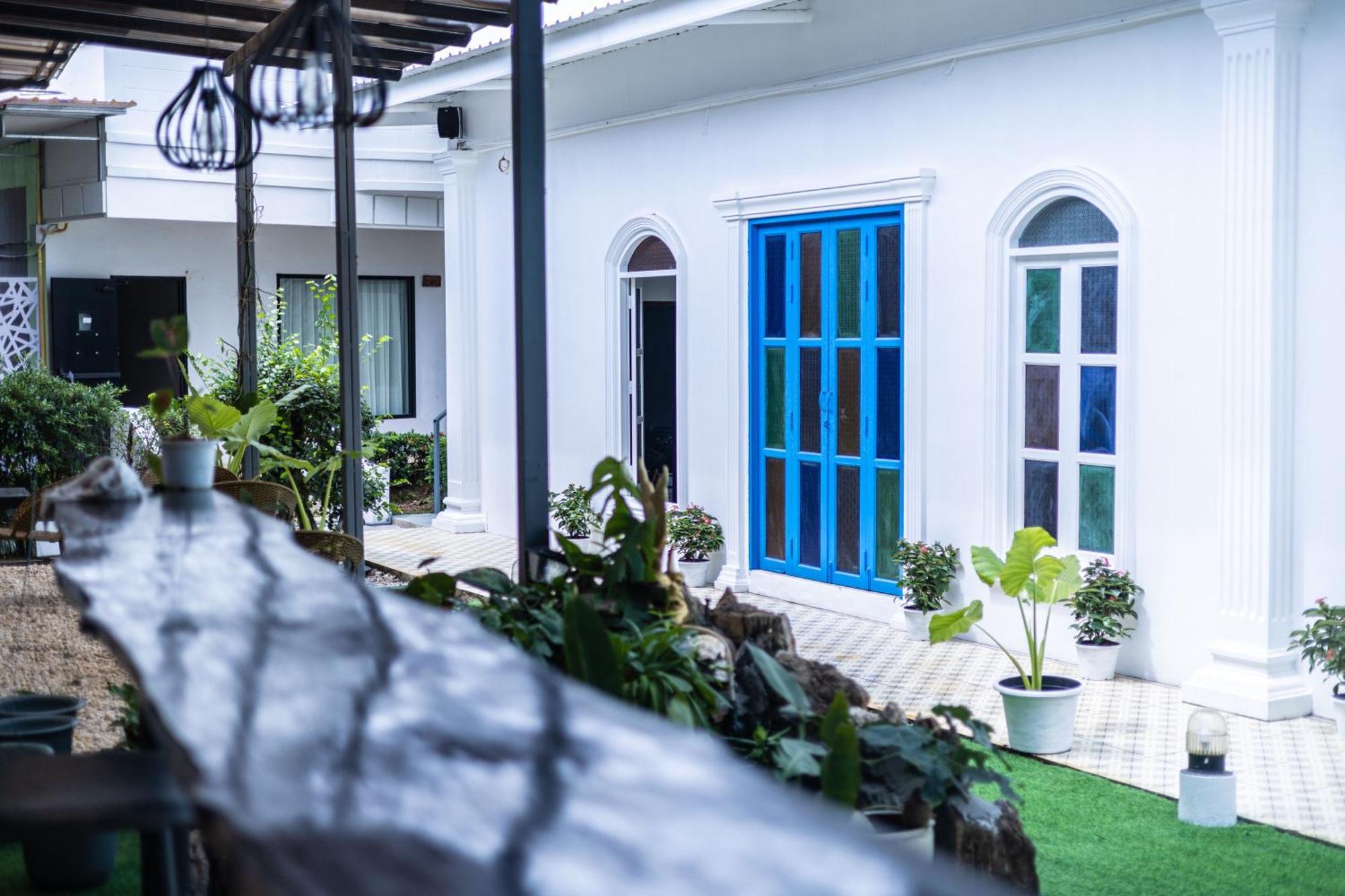 Blue Carina Hotel Phuket Exterior foto