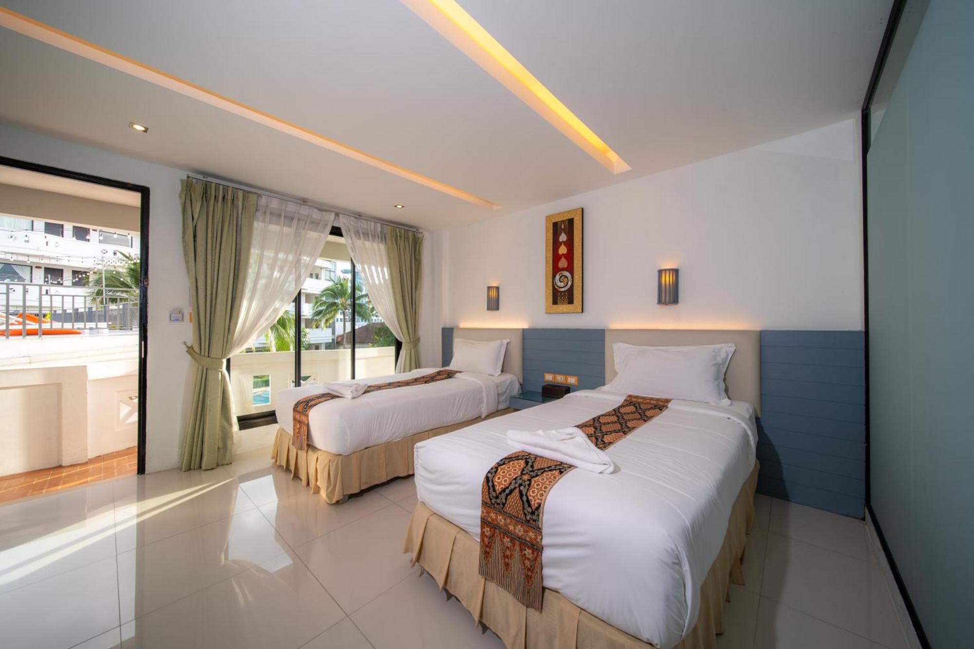 Blue Carina Hotel Phuket Exterior foto